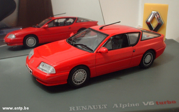 Renault Alpine V6 Turbo Universal Hobbies