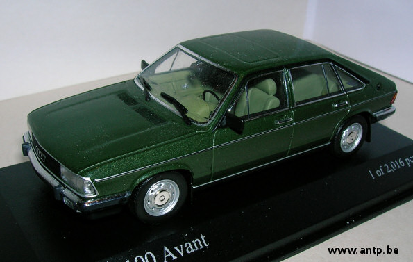 Audi 100 Avant Minichamps